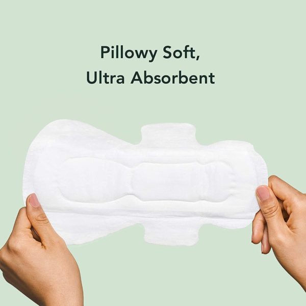 Pillowy soft Rael organic cotton sanitary pads